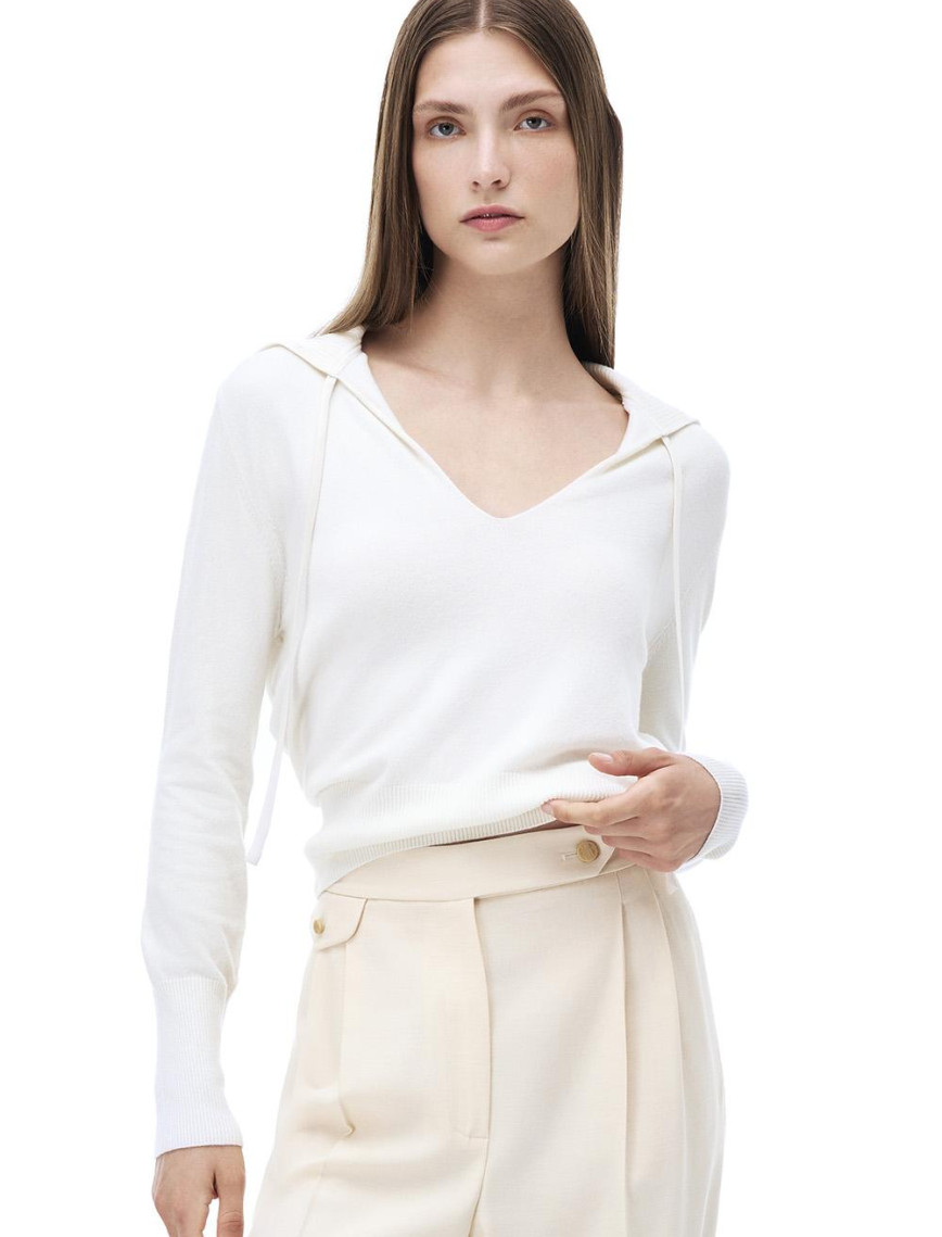 Triko Rahat Kalıp Standart Boy Takma Kol V-Yaka Ekru Kazak Triko Rahat Kalıp Standart Boy Takma Kol V-Yaka Ekru Kazak