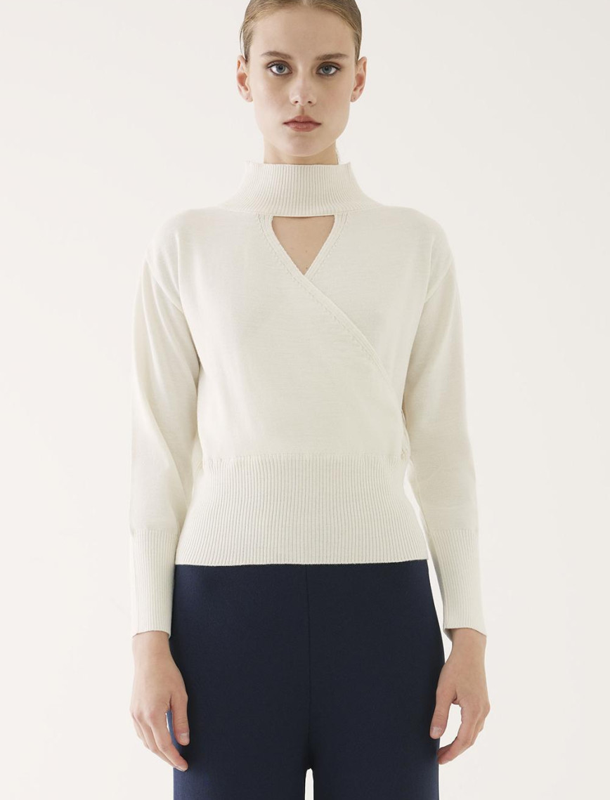 İllas Regular Fit Standart Boy Asimetrik Ekru Renk Kadın Triko Bluz İllas Regular Fit Standart Boy Asimetrik Ekru Renk Kadın Triko Bluz