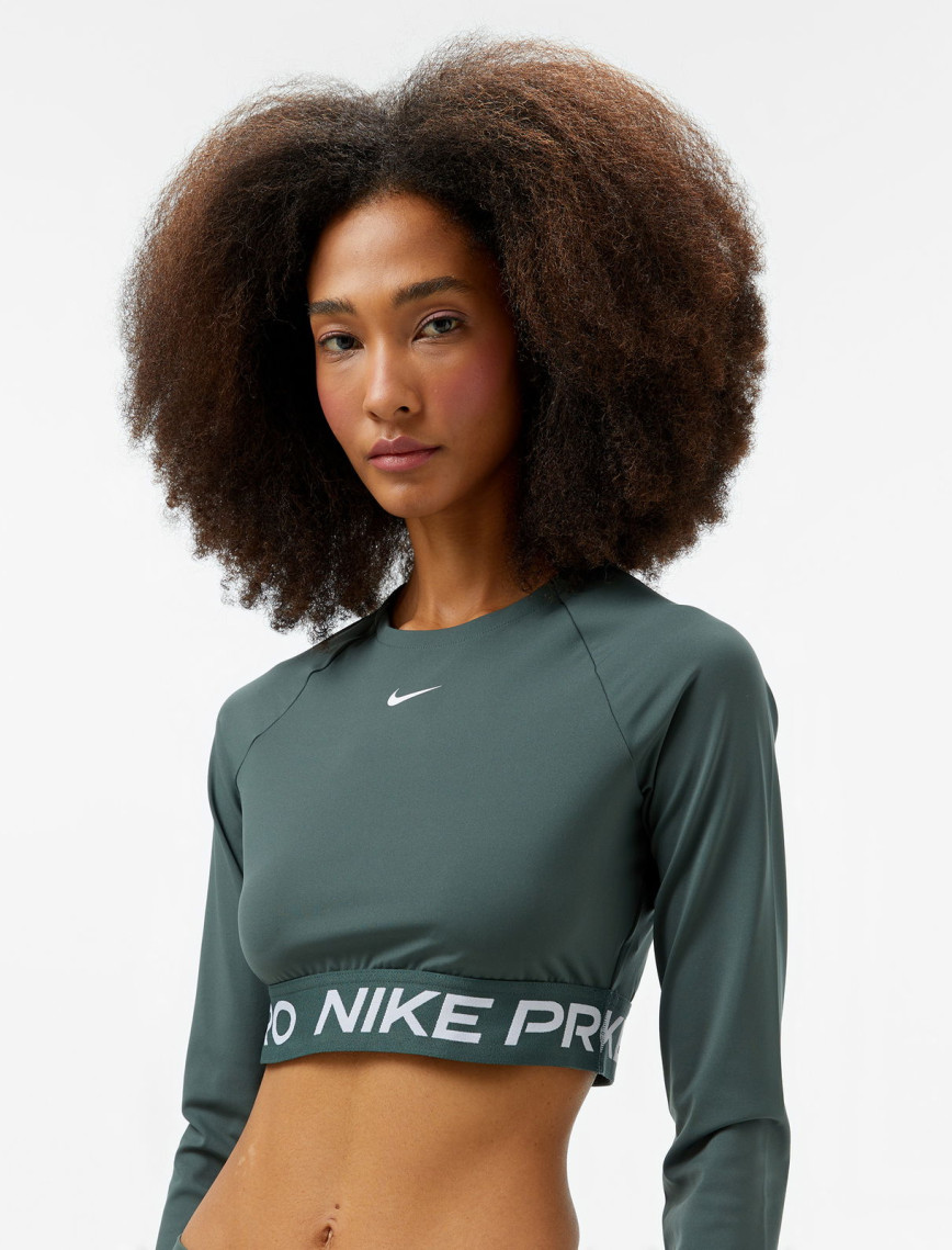 Nike Pro Dri-Fit 365 Kadın Yeşil Uzun Kollu T-Shirt Nike Pro Dri-Fit 365 Kadın Yeşil Uzun Kollu T-Shirt