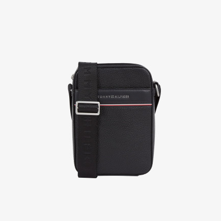 Tommy Hilfiger Corp Mini Erkek Siyah El Çantası Tommy Hilfiger Corp Mini Erkek Siyah El Çantası