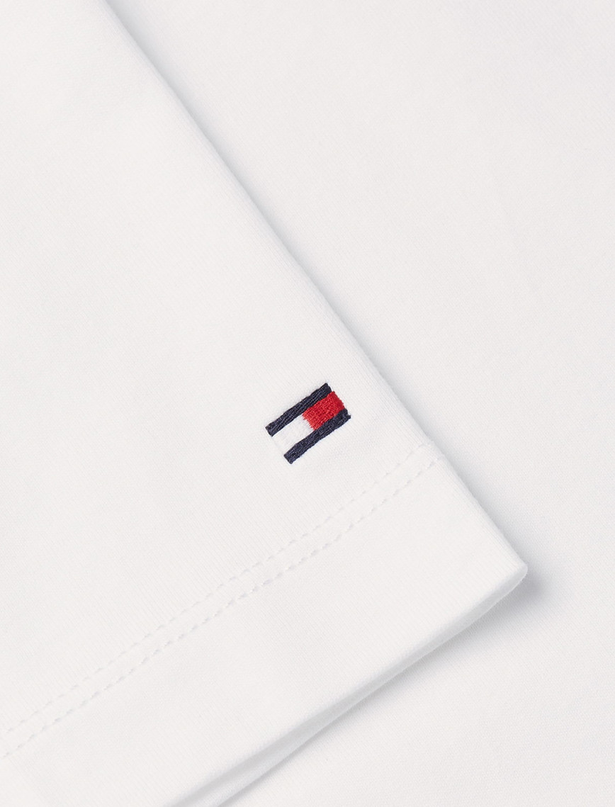 Tommy Hilfiger Script Logo Erkek Beyaz T-Shirt Tommy Hilfiger Script Logo Erkek Beyaz T-Shirt
