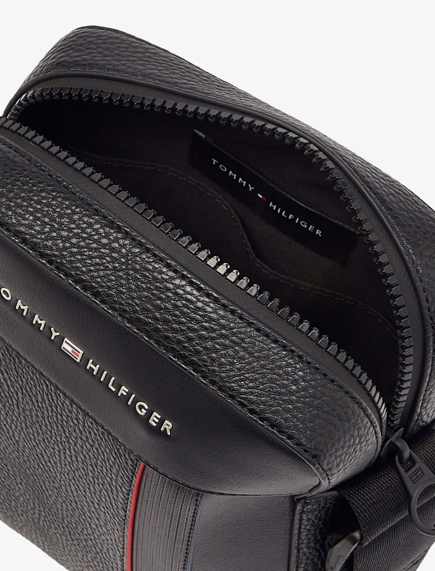 Tommy Hilfiger Foundation Mini Erkek Siyah El Çantası Tommy Hilfiger Foundation Mini Erkek Siyah El Çantası