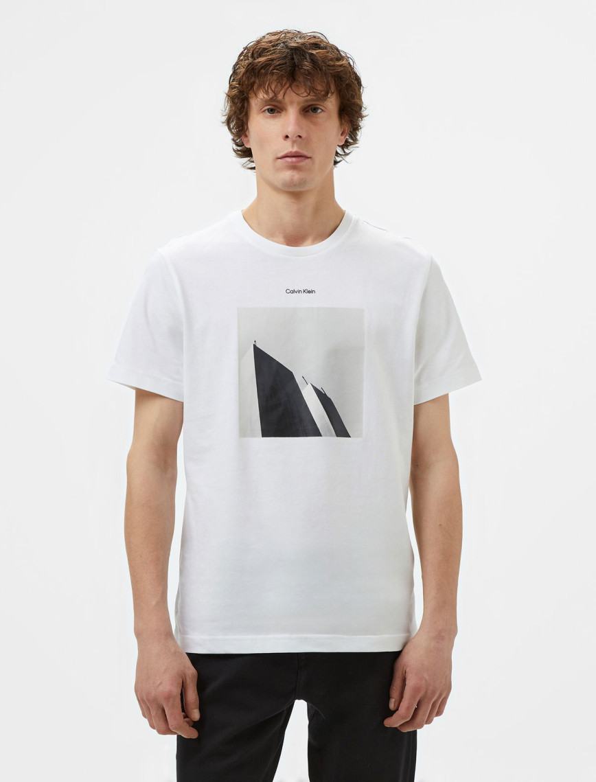 Calvin Klein City Photo Print Erkek Beyaz T-Shirt Calvin Klein City Photo Print Erkek Beyaz T-Shirt