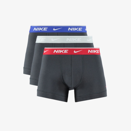 Nike Trunk 3'lü Erkek Siyah Boxer Nike Trunk 3'lü Erkek Siyah Boxer