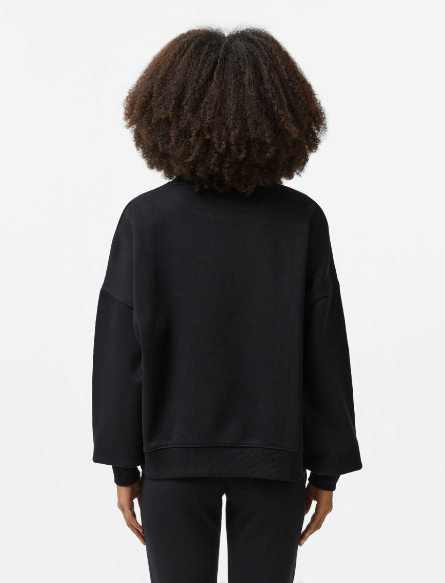 Guess Kadın Siyah Sweatshirt Guess Kadın Siyah Sweatshirt