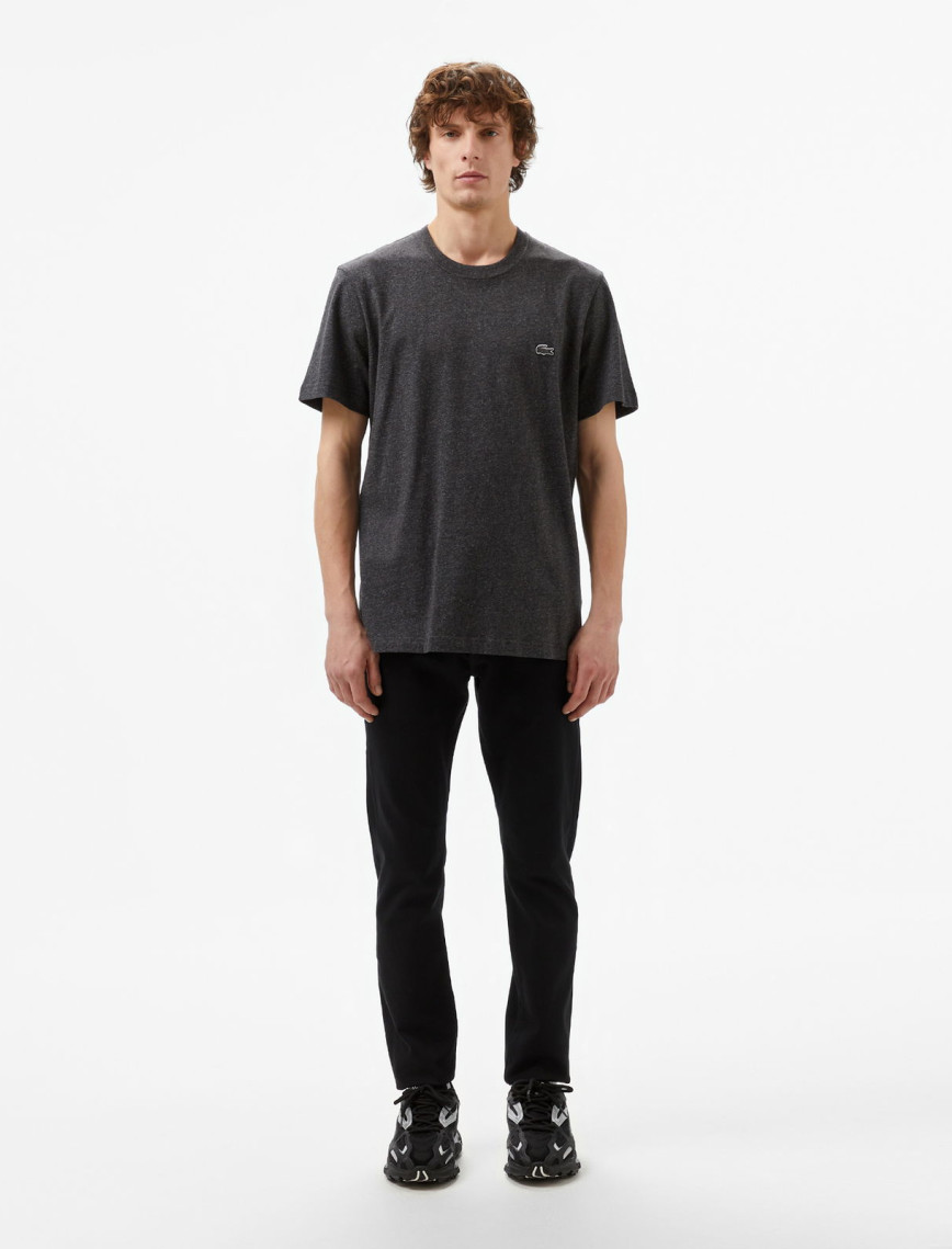 Lacoste Erkek Regular Fit Bisiklet Yaka Koyu Gri T-Shirt Lacoste Erkek Regular Fit Bisiklet Yaka Koyu Gri T-Shirt