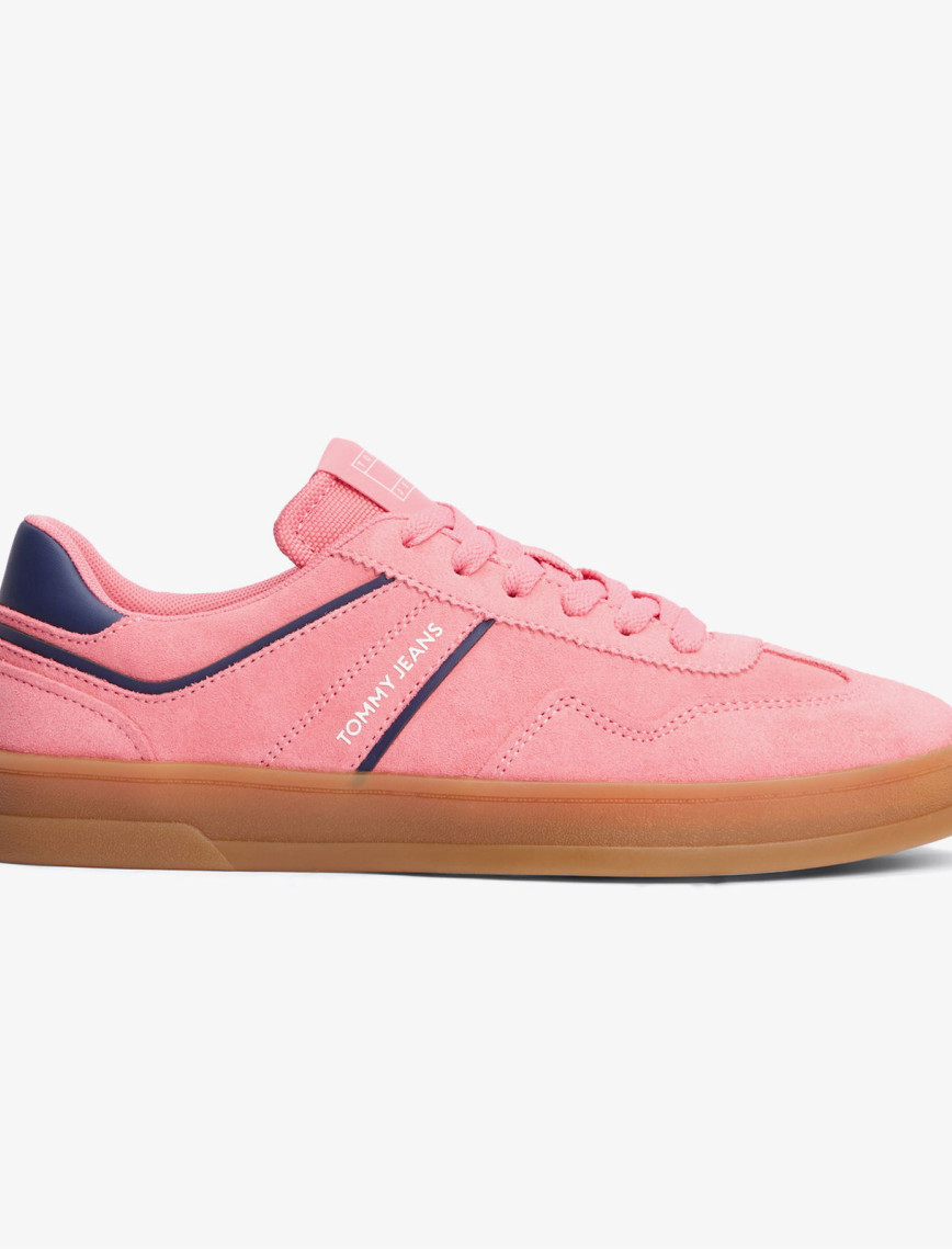 Tommy Hilfiger The Greenwich Suede Kadın Bej Spor Ayakkabı Tommy Hilfiger The Greenwich Suede Kadın Bej Spor Ayakkabı