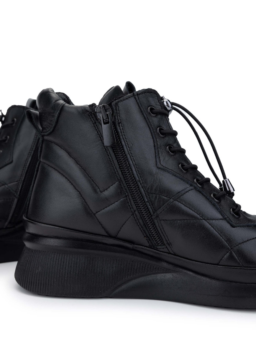 Tamer Tanca Kadın Hakiki Deri Siyah Deri Casual Bot Tamer Tanca Kadın Hakiki Deri Siyah Deri Casual Bot