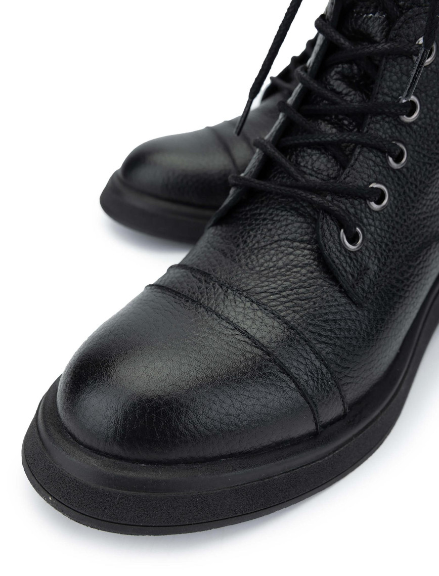 Tamer Tanca Kadın Hakiki Deri Siyah Floter Casual Bot Tamer Tanca Kadın Hakiki Deri Siyah Floter Casual Bot