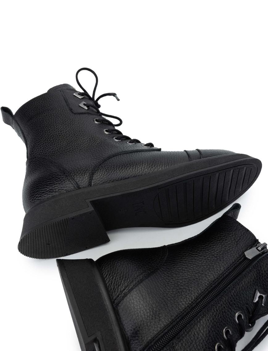 Tamer Tanca Kadın Hakiki Deri Siyah Floter Casual Bot Tamer Tanca Kadın Hakiki Deri Siyah Floter Casual Bot