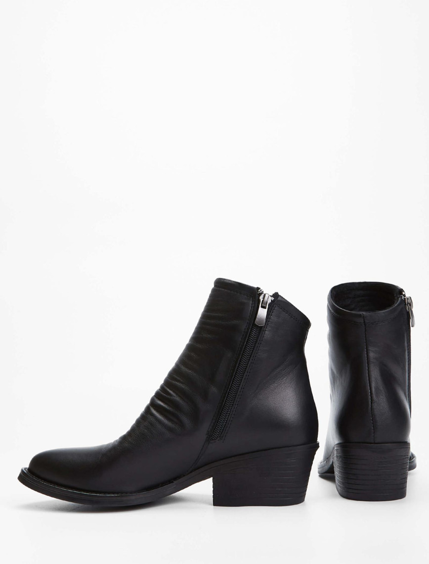 Tamer Tanca Kadın Hakiki Deri Siyah Deri Casual Bot Tamer Tanca Kadın Hakiki Deri Siyah Deri Casual Bot