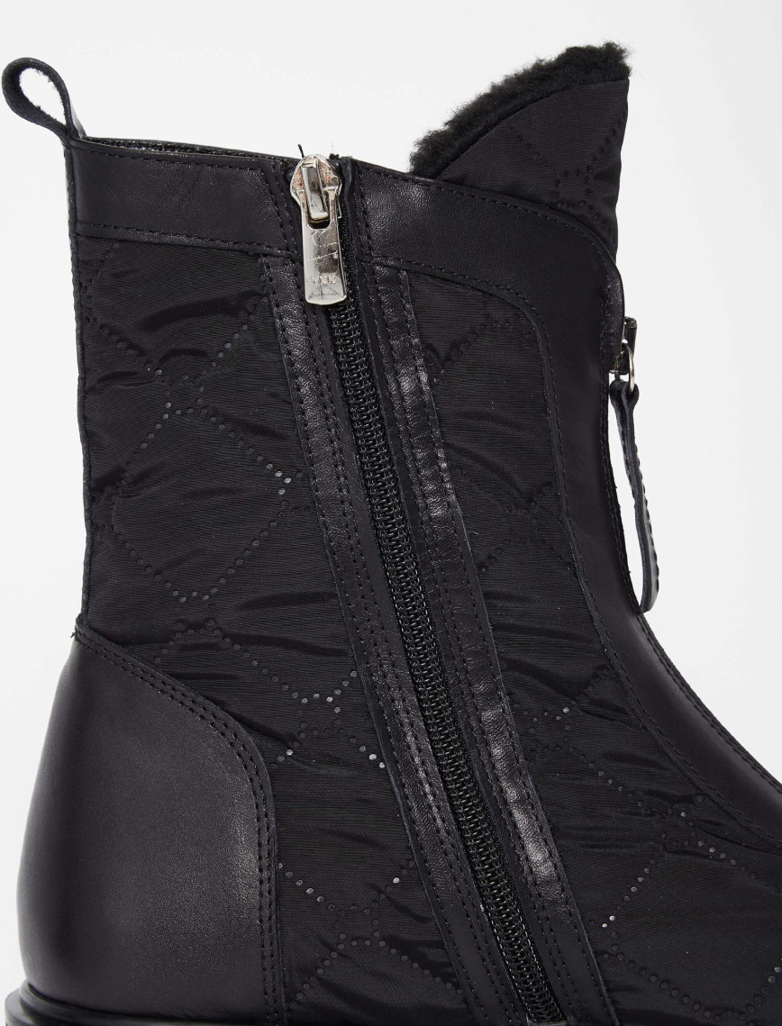 Tamer Tanca Kadın Hakiki Deri Siyah Deri Casual Bot Tamer Tanca Kadın Hakiki Deri Siyah Deri Casual Bot