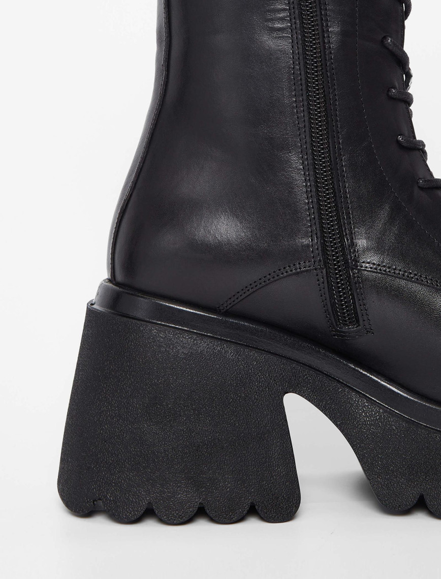 Tamer Tanca Kadın Hakiki Deri Siyah Deri Casual Bot Tamer Tanca Kadın Hakiki Deri Siyah Deri Casual Bot