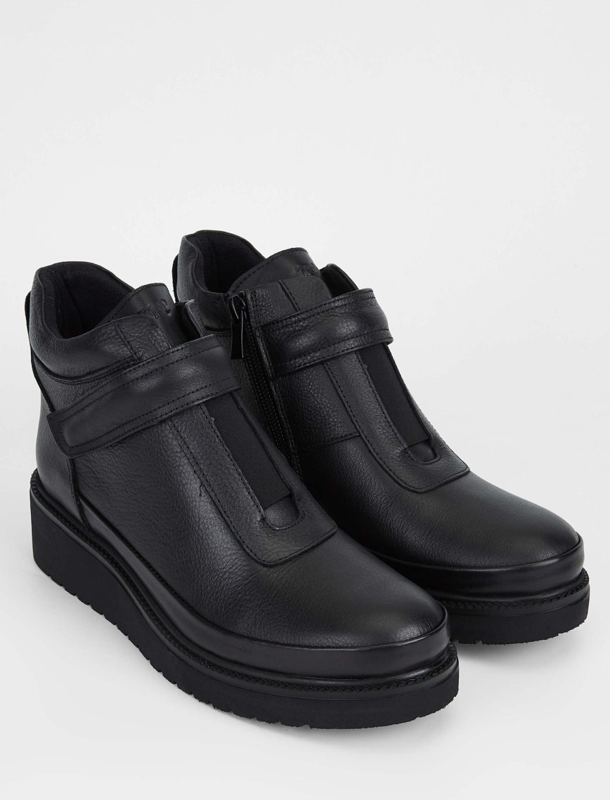 Tamer Tanca Kadın Hakiki Deri Siyah Casual Bot Tamer Tanca Kadın Hakiki Deri Siyah Casual Bot