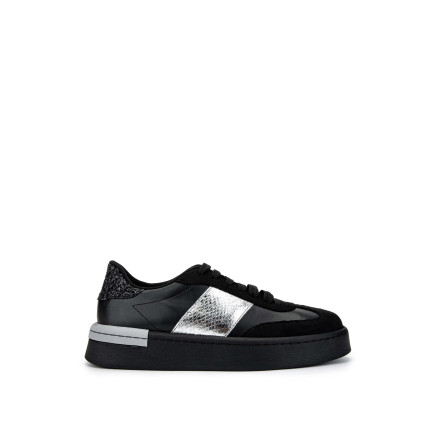 Tamer Tanca Kadın Hakiki Deri Siyah Sneakers & Spor Ayakkabı Tamer Tanca Kadın Hakiki Deri Siyah Sneakers & Spor Ayakkabı