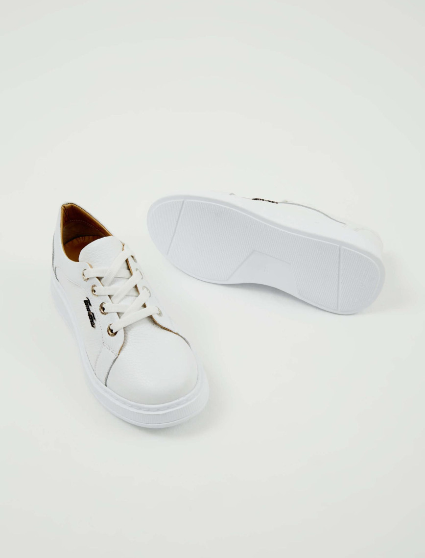 Tamer Tanca Kadın Hakiki Deri Beyaz Sneakers & Spor Ayakkabı Tamer Tanca Kadın Hakiki Deri Beyaz Sneakers & Spor Ayakkabı