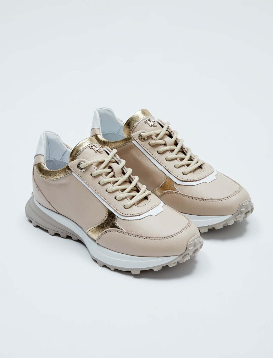 Tamer Tanca Kadın Hakiki Deri Siyah Deri Sneakers & Spor Ayakkabı Tamer Tanca Kadın Hakiki Deri Siyah Deri Sneakers & Spor Ayakkabı