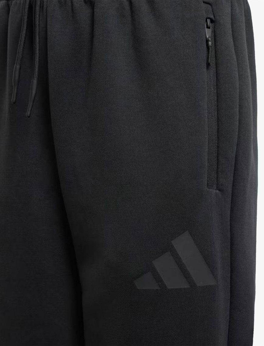 adidas Z.N.E. Çocuk Siyah Günlük Eşofman Altı adidas Z.N.E. Çocuk Siyah Günlük Eşofman Altı