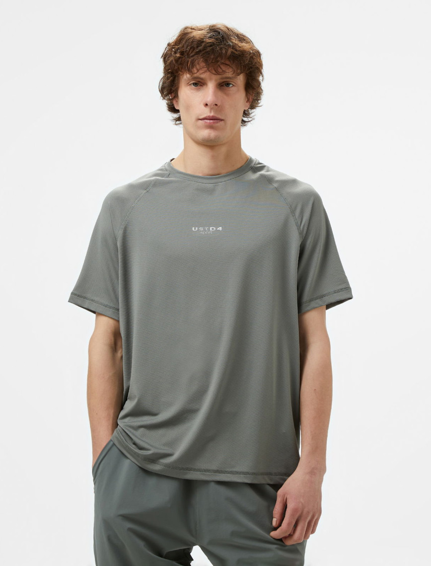 UNITED4 Erkek Gri T-Shirt UNITED4 Erkek Gri T-Shirt