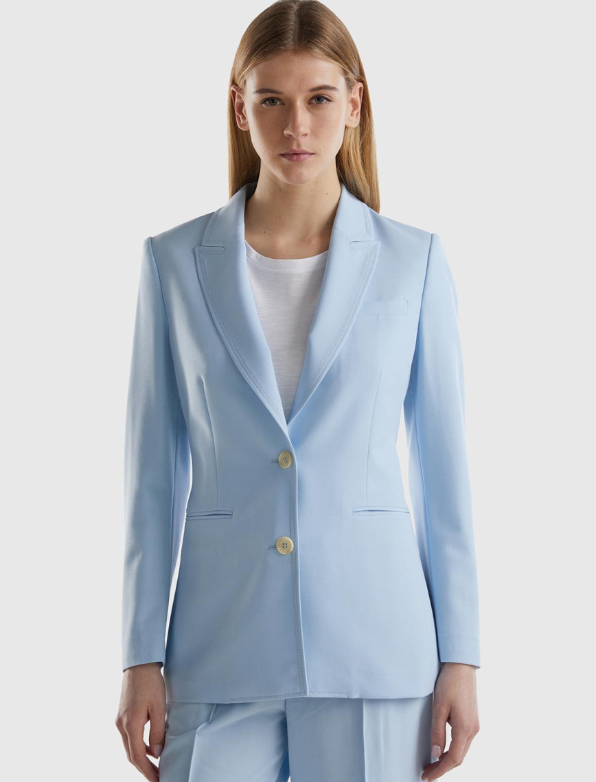 Kadın Açık Mavi Maskulen Kesim Önü Düğmeli Yalancı Kruvaze Ceket Kadın Açık Mavi Maskulen Kesim Önü Düğmeli Yalancı Kruvaze Ceket