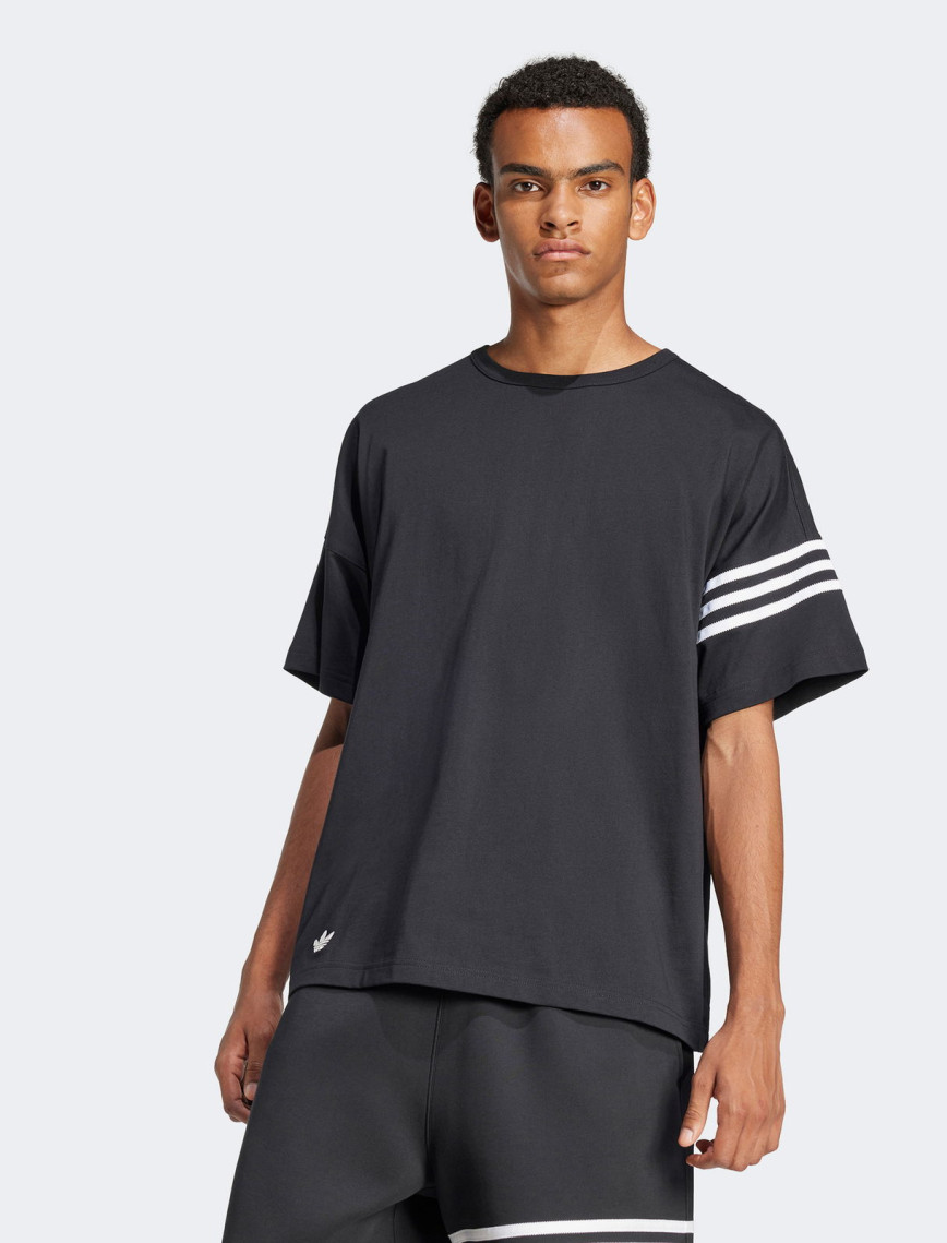adidas NeuClassics Erkek Siyah T-Shirt adidas NeuClassics Erkek Siyah T-Shirt