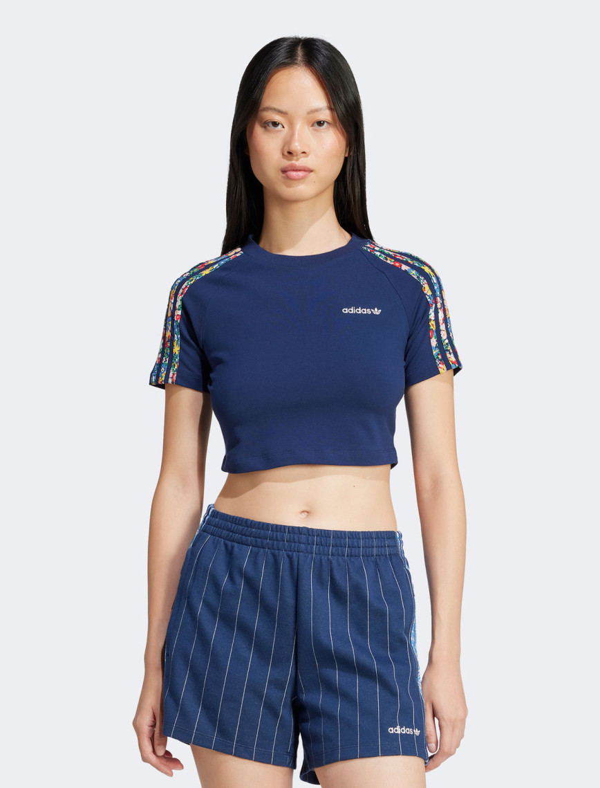 adidas Originals x Liberty London Kadın Mavi T-Shirt adidas Originals x Liberty London Kadın Mavi T-Shirt