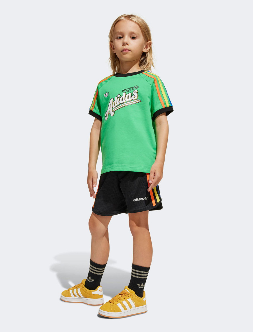adidas Originals Çocuk Yeşil Şort Takım adidas Originals Çocuk Yeşil Şort Takım