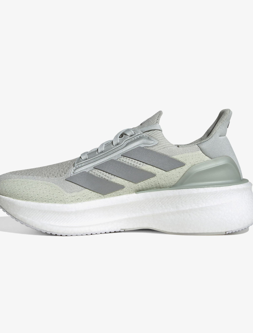 adidas Ultraboost 5x Kadın Gri Koşu Ayakkabısı adidas Ultraboost 5x Kadın Gri Koşu Ayakkabısı