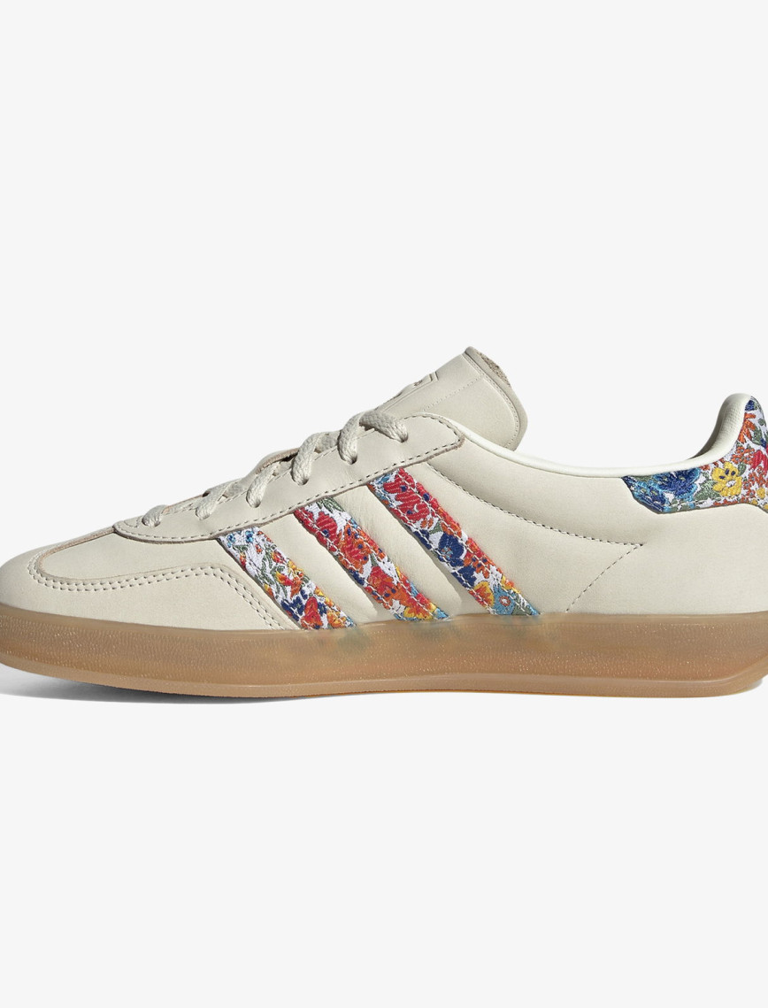 adidas Gazelle Indoor X Liberty London Kadın Krem Spor Ayakkabı adidas Gazelle Indoor X Liberty London Kadın Krem Spor Ayakkabı