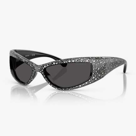 Swarovski SK6027 Kadın Siyah Güneş Gözlüğü Swarovski SK6027 Kadın Siyah Güneş Gözlüğü