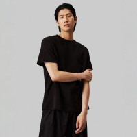 Calvin Klein Embossed Logo Erkek Siyah T-Shirt Calvin Klein Embossed Logo Erkek Siyah T-Shirt