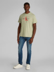 Calvin Klein Hero Monogram Erkek Yeşil T-Shirt Calvin Klein Hero Monogram Erkek Yeşil T-Shirt