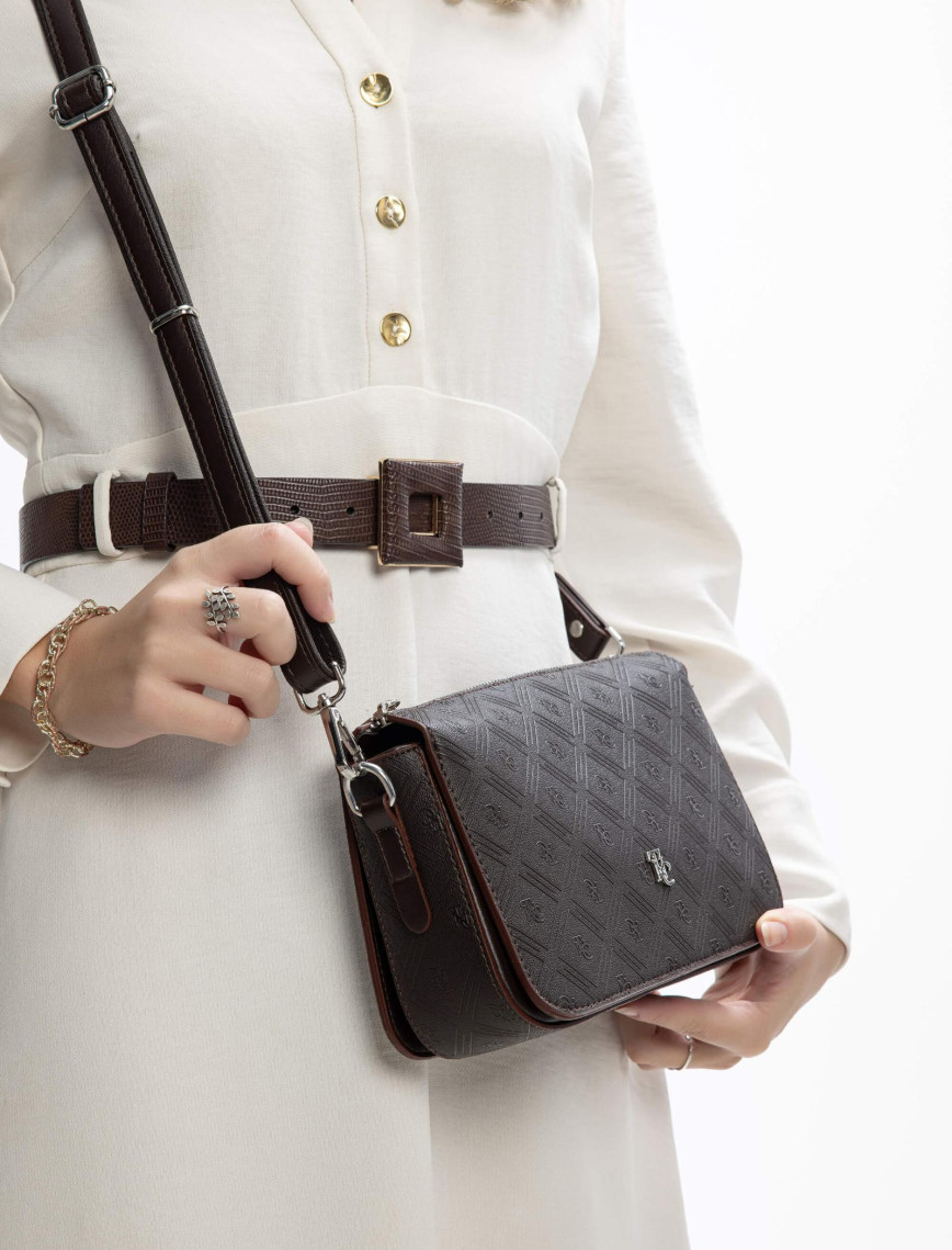 Tamer Tanca Kadın Vegan Kahverengi Postacı Çanta