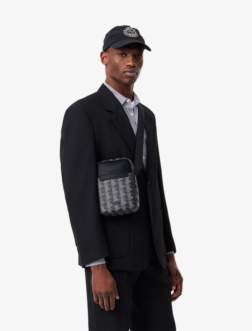 Lacoste The Blend Erkek Monogram Siyah Postacı Çantası Lacoste The Blend Erkek Monogram Siyah Postacı Çantası