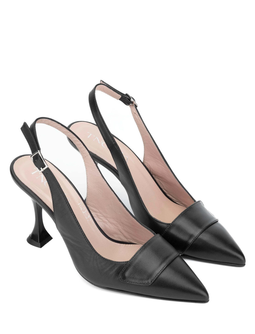 Tamer Tanca Kadın Hakiki Deri Siyah Deri Topuklu Sandalet Tamer Tanca Kadın Hakiki Deri Siyah Deri Topuklu Sandalet