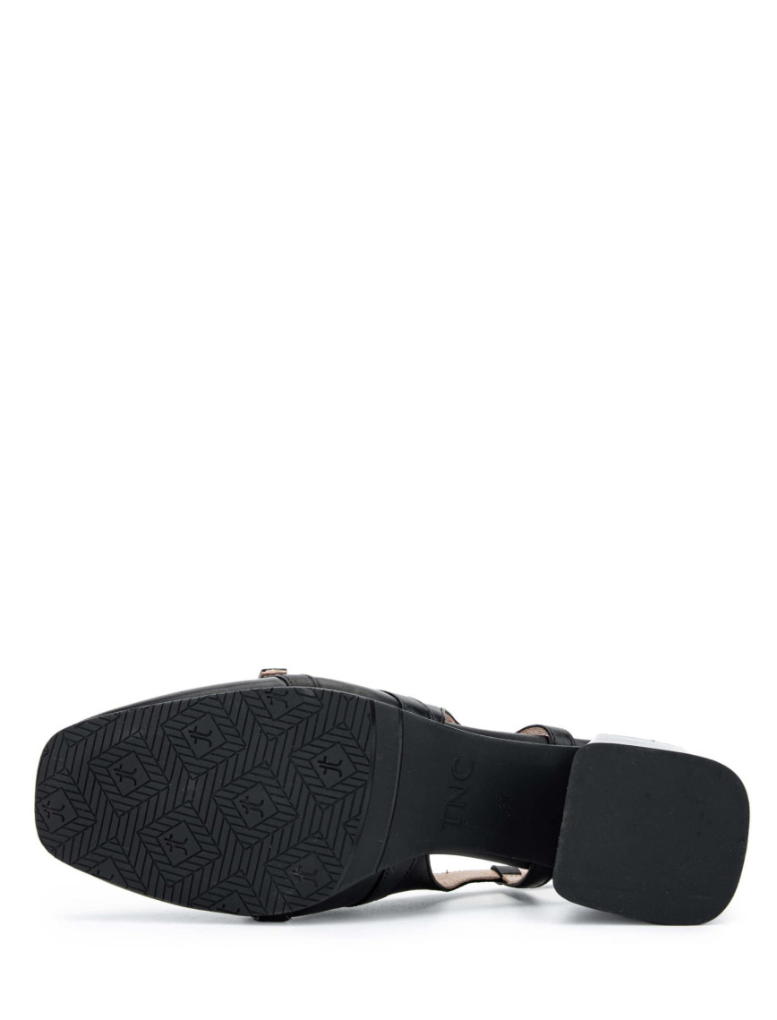 Tamer Tanca Kadın Hakiki Deri Siyah Deri Topuklu Sandalet Tamer Tanca Kadın Hakiki Deri Siyah Deri Topuklu Sandalet