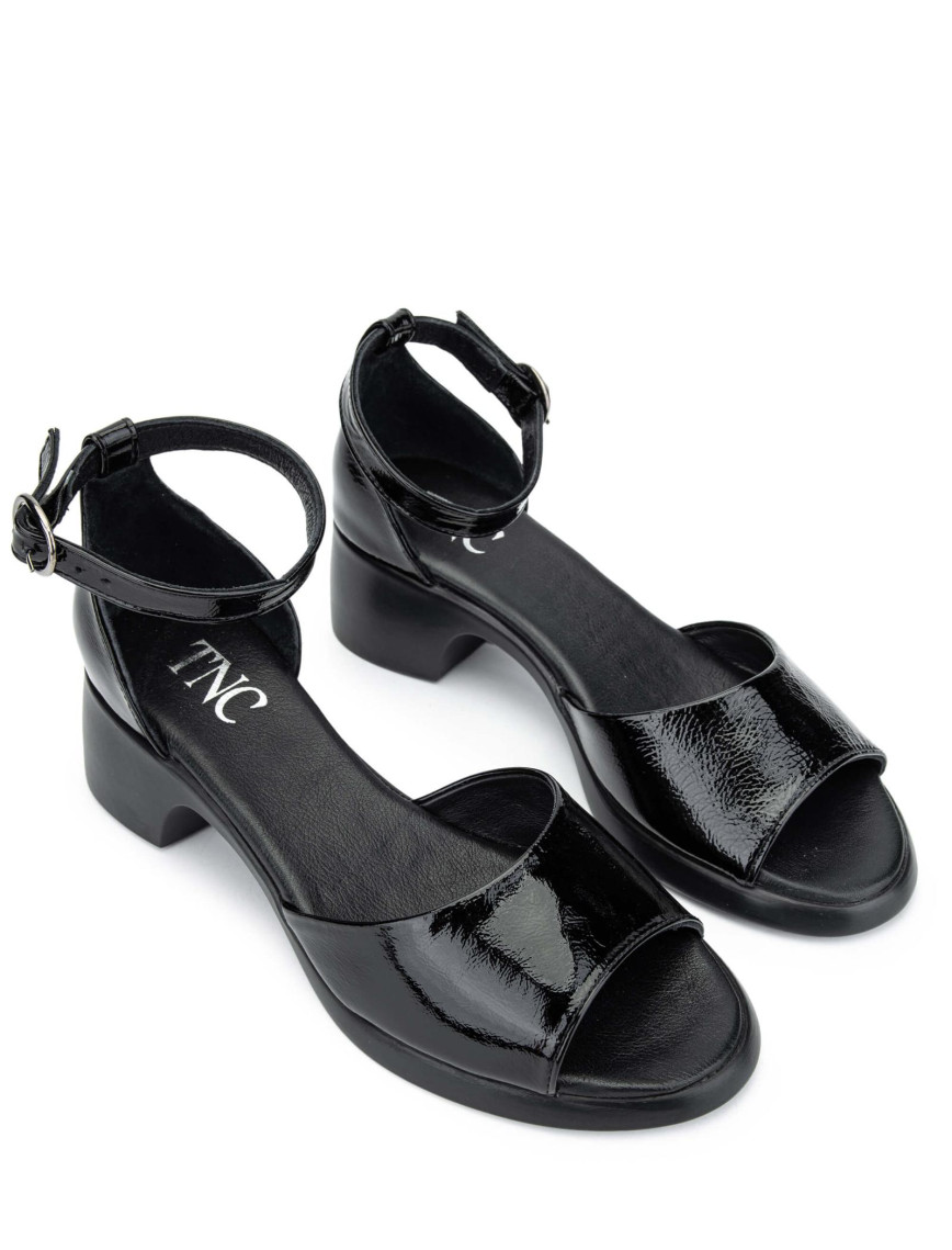 Tamer Tanca Kadın Hakiki Deri Siyah Rugan Topuklu Sandalet Tamer Tanca Kadın Hakiki Deri Siyah Rugan Topuklu Sandalet