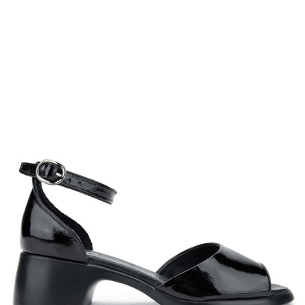 Tamer Tanca Kadın Hakiki Deri Siyah Rugan Topuklu Sandalet Tamer Tanca Kadın Hakiki Deri Siyah Rugan Topuklu Sandalet