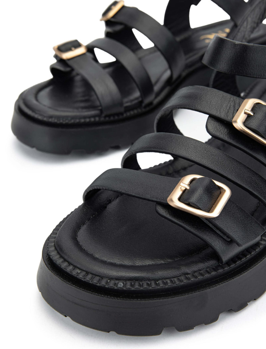 Tamer Tanca Kadın Hakiki Deri Siyah Deri Topuklu Sandalet Tamer Tanca Kadın Hakiki Deri Siyah Deri Topuklu Sandalet