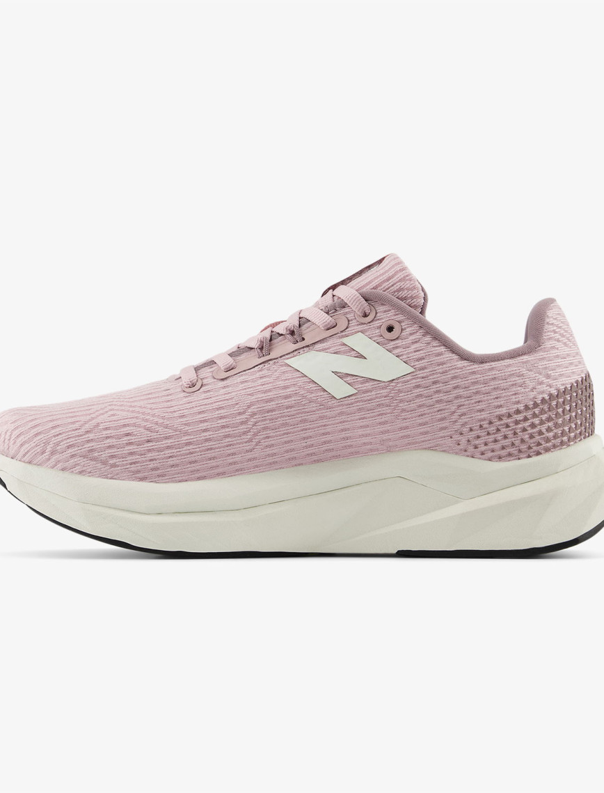 New Balance FuelCell Propel V5 Kadın Pembe Spor Ayakkabı New Balance FuelCell Propel V5 Kadın Pembe Spor Ayakkabı