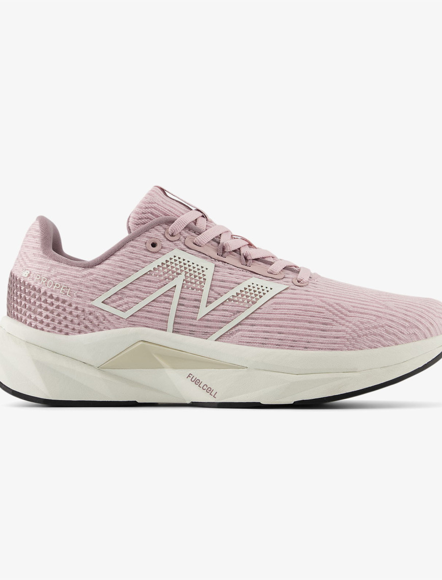 New Balance FuelCell Propel V5 Kadın Pembe Spor Ayakkabı New Balance FuelCell Propel V5 Kadın Pembe Spor Ayakkabı