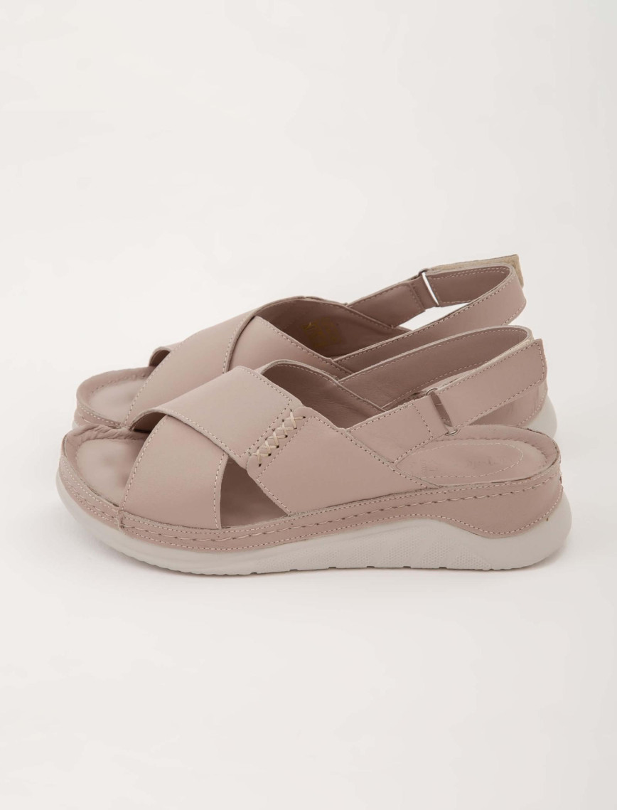 Tamer Tanca Kadın Hakiki Deri Siyah Günlük Sandalet Tamer Tanca Kadın Hakiki Deri Siyah Günlük Sandalet