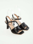 Tamer Tanca Kadın Hakiki Deri Siyah Deri Topuklu Sandalet Tamer Tanca Kadın Hakiki Deri Siyah Deri Topuklu Sandalet