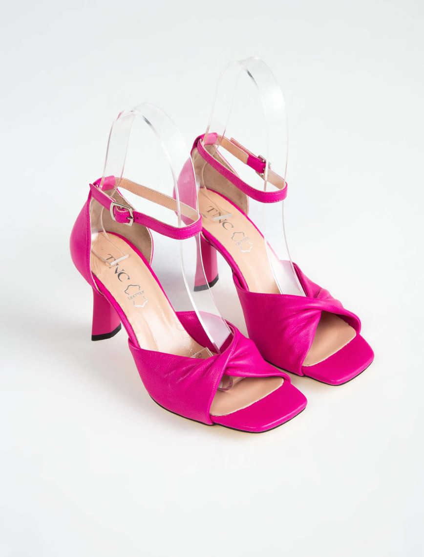 Tamer Tanca Kadın Hakiki Deri Siyah Deri Topuklu Sandalet