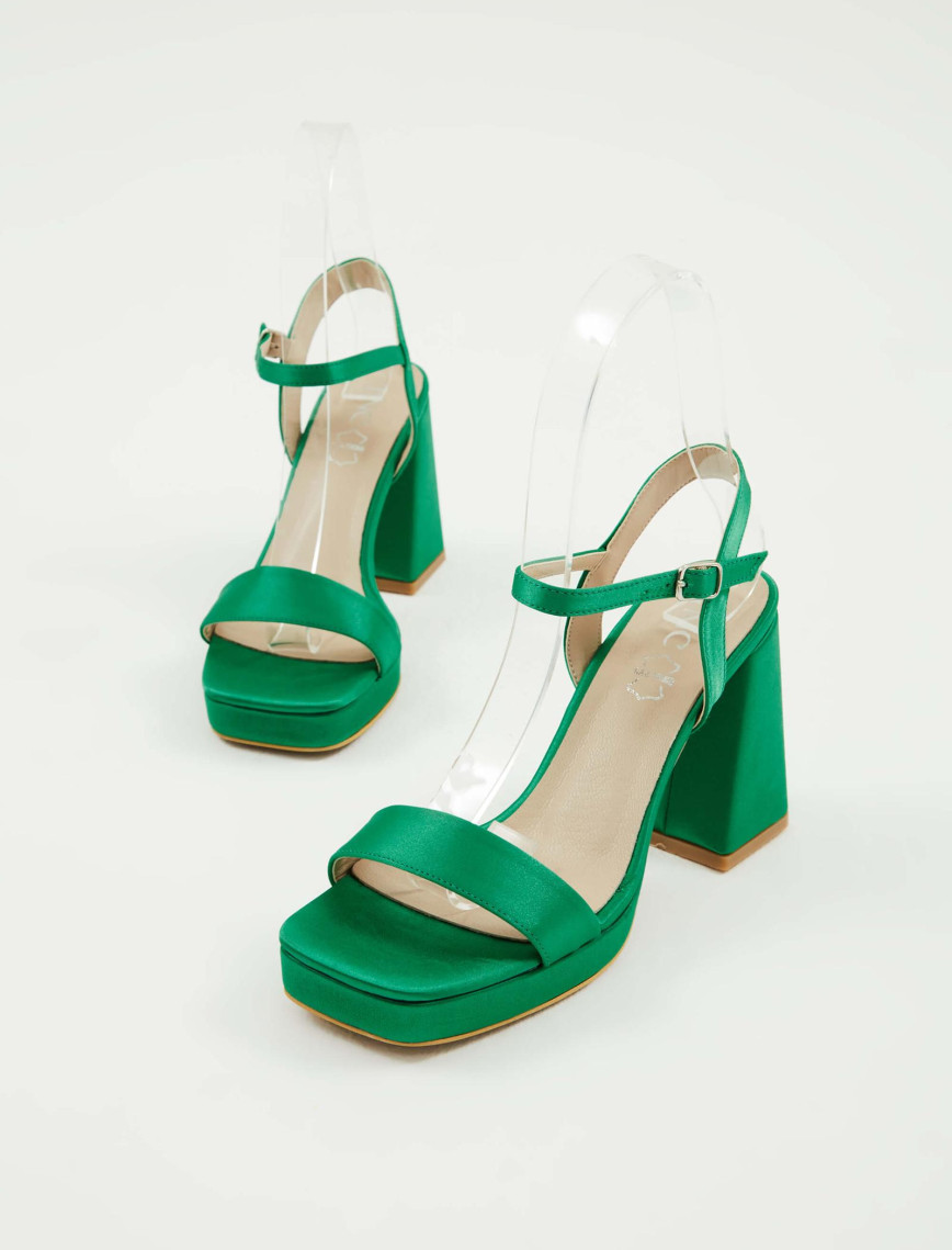 Tamer Tanca Kadın Hakiki Deri Yeşil Topuklu Sandalet Tamer Tanca Kadın Hakiki Deri Yeşil Topuklu Sandalet