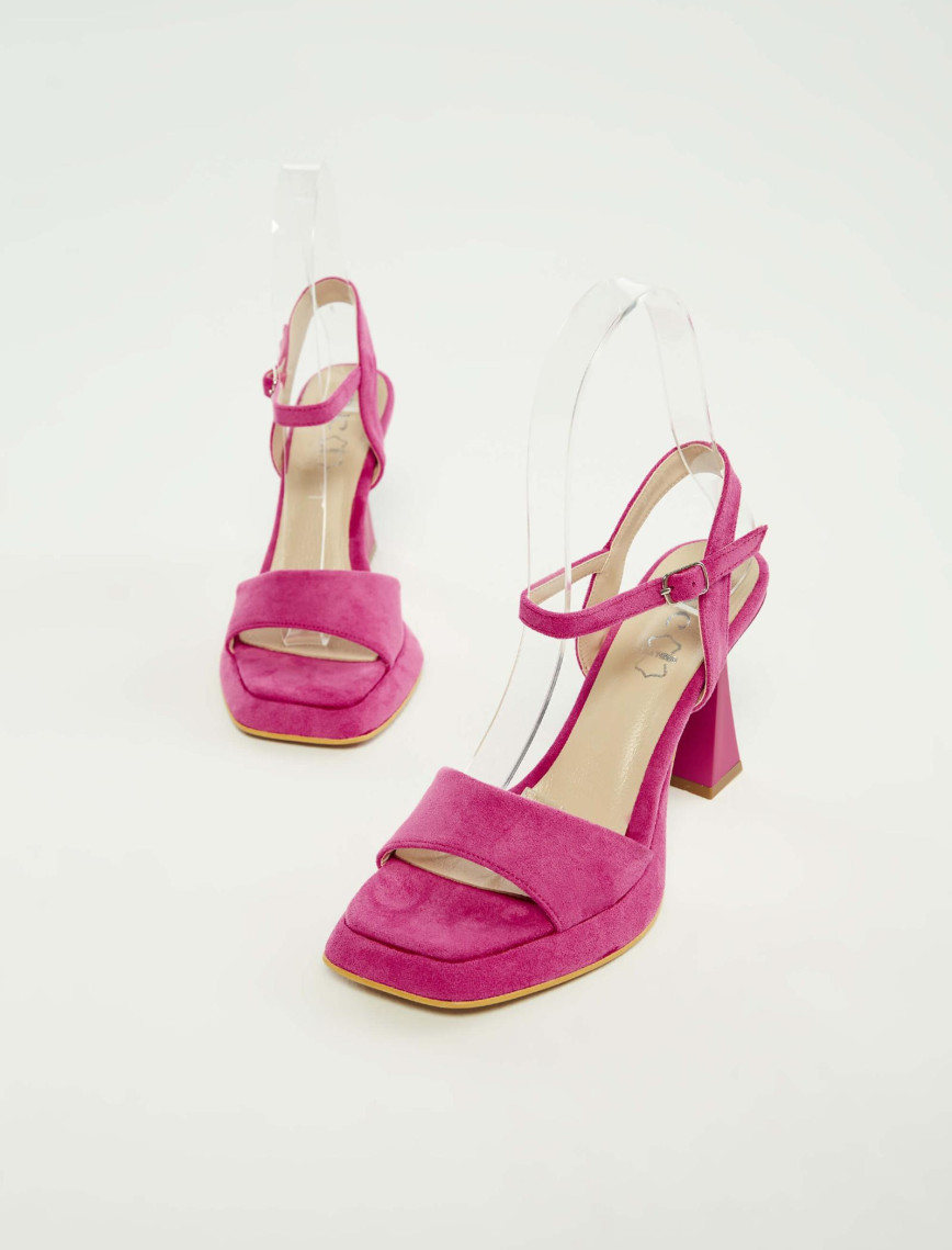 Tamer Tanca Kadın Hakiki Deri Pembe Topuklu Sandalet