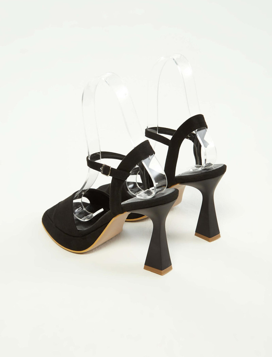 Tamer Tanca Kadın Hakiki Deri Siyah Süet Topuklu Sandalet