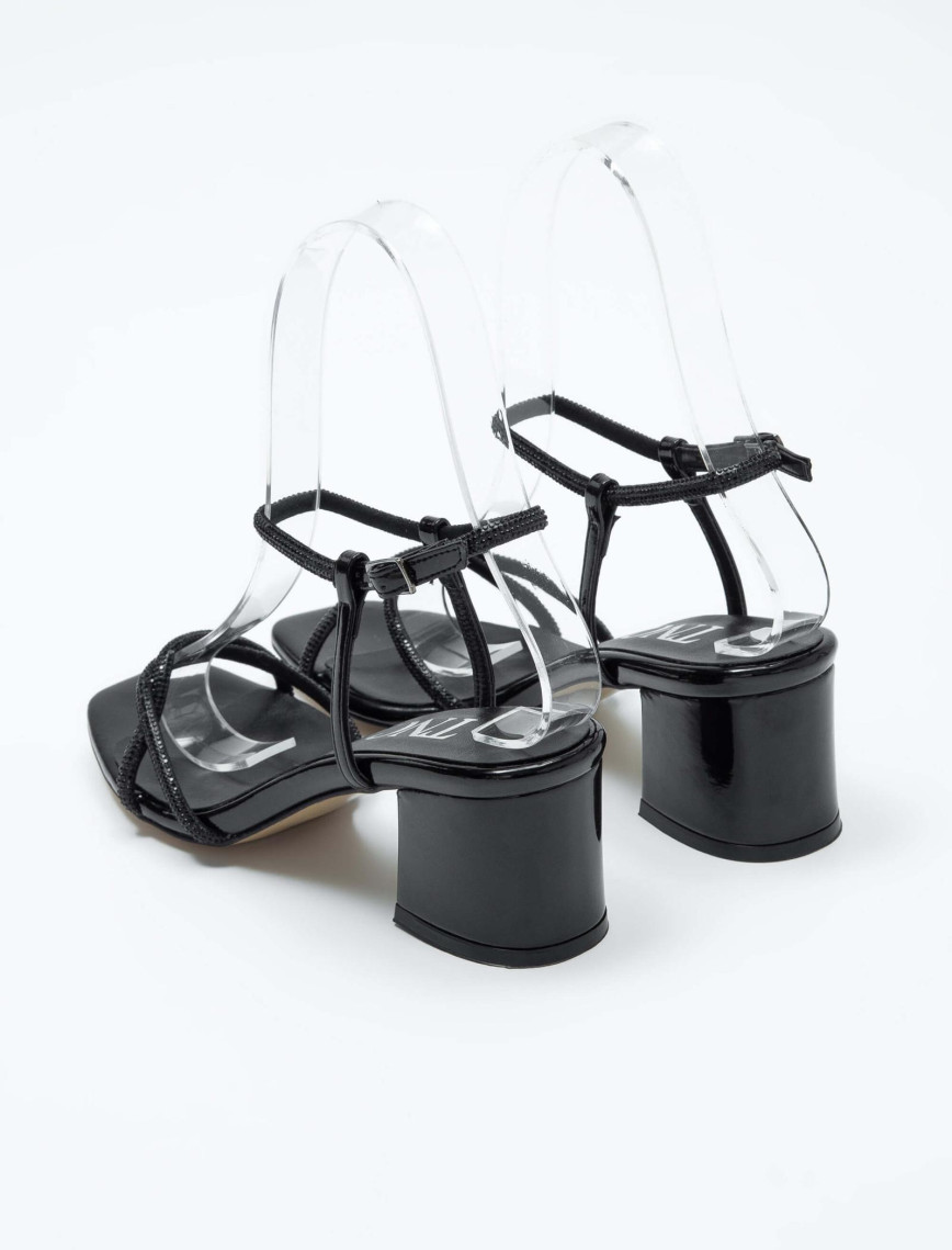 Tamer Tanca Kadın Vegan Siyah Rugan Topuklu Sandalet