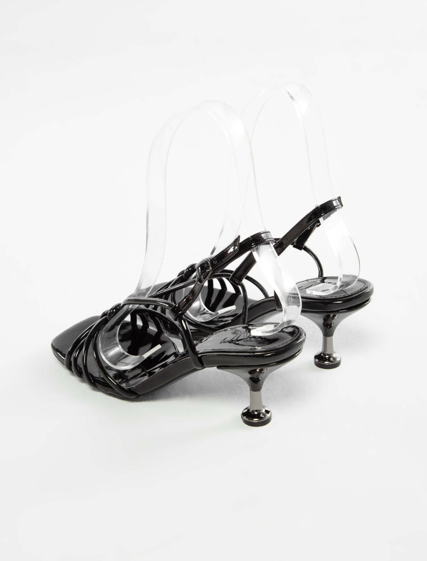 Tamer Tanca Kadın Vegan Siyah Rugan Topuklu Sandalet Tamer Tanca Kadın Vegan Siyah Rugan Topuklu Sandalet