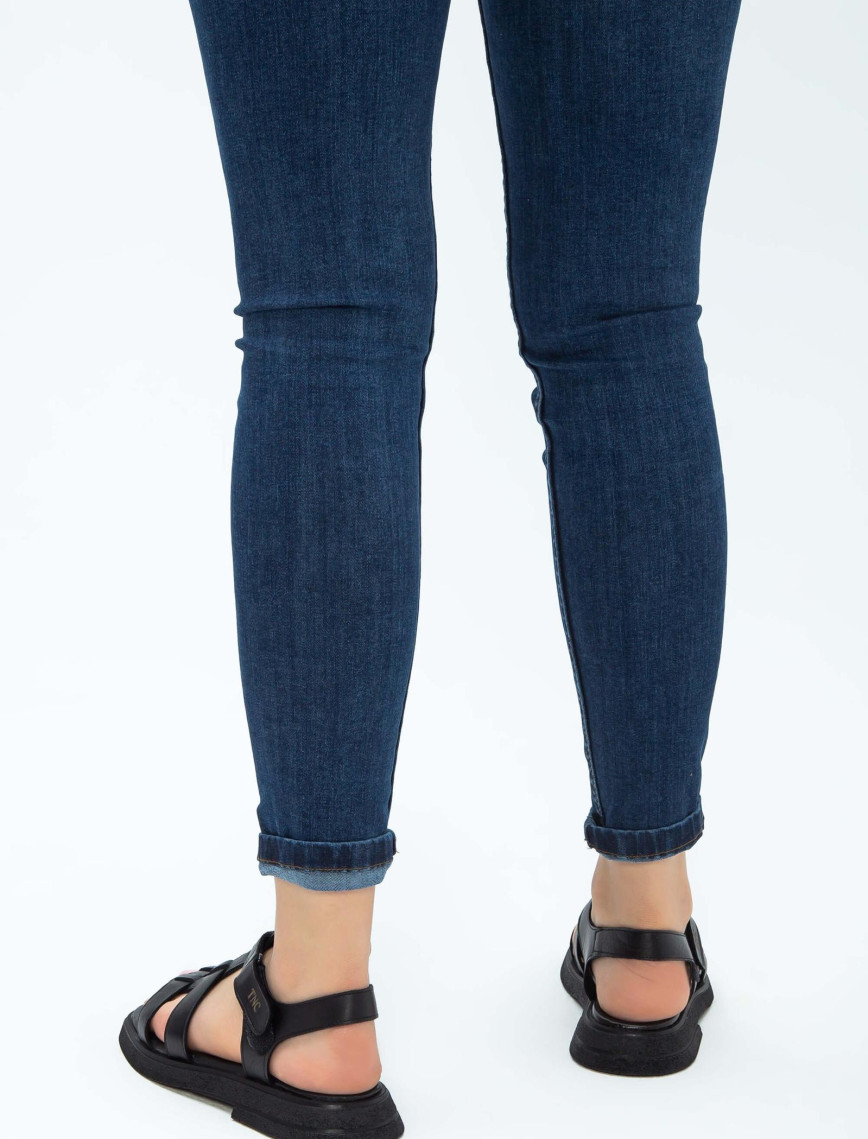 Tamer Tanca Kadın Hakiki Deri Siyah Düz Sandalet Tamer Tanca Kadın Hakiki Deri Siyah Düz Sandalet